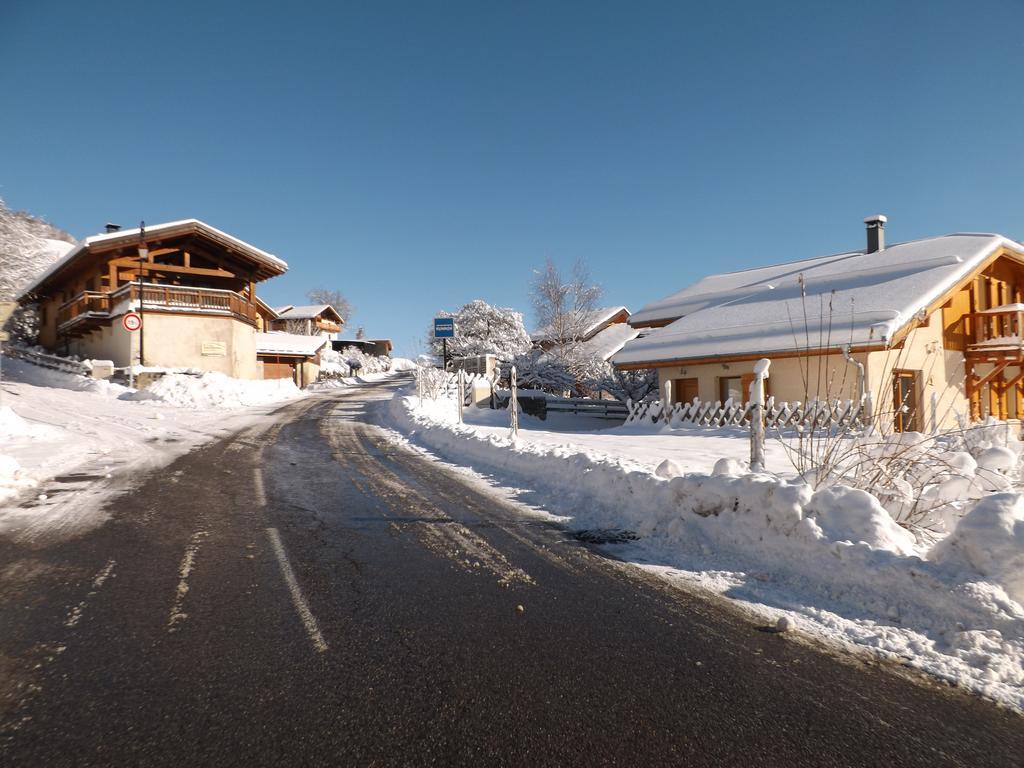Le Chalet D'Heidi 부르생모리스 외부 사진